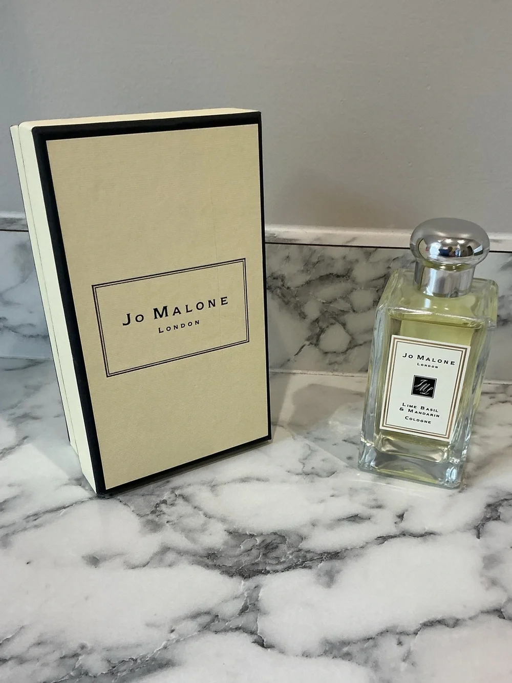 Jo Malone Lime Basil & Mandarin Cologne - Light Yellow
